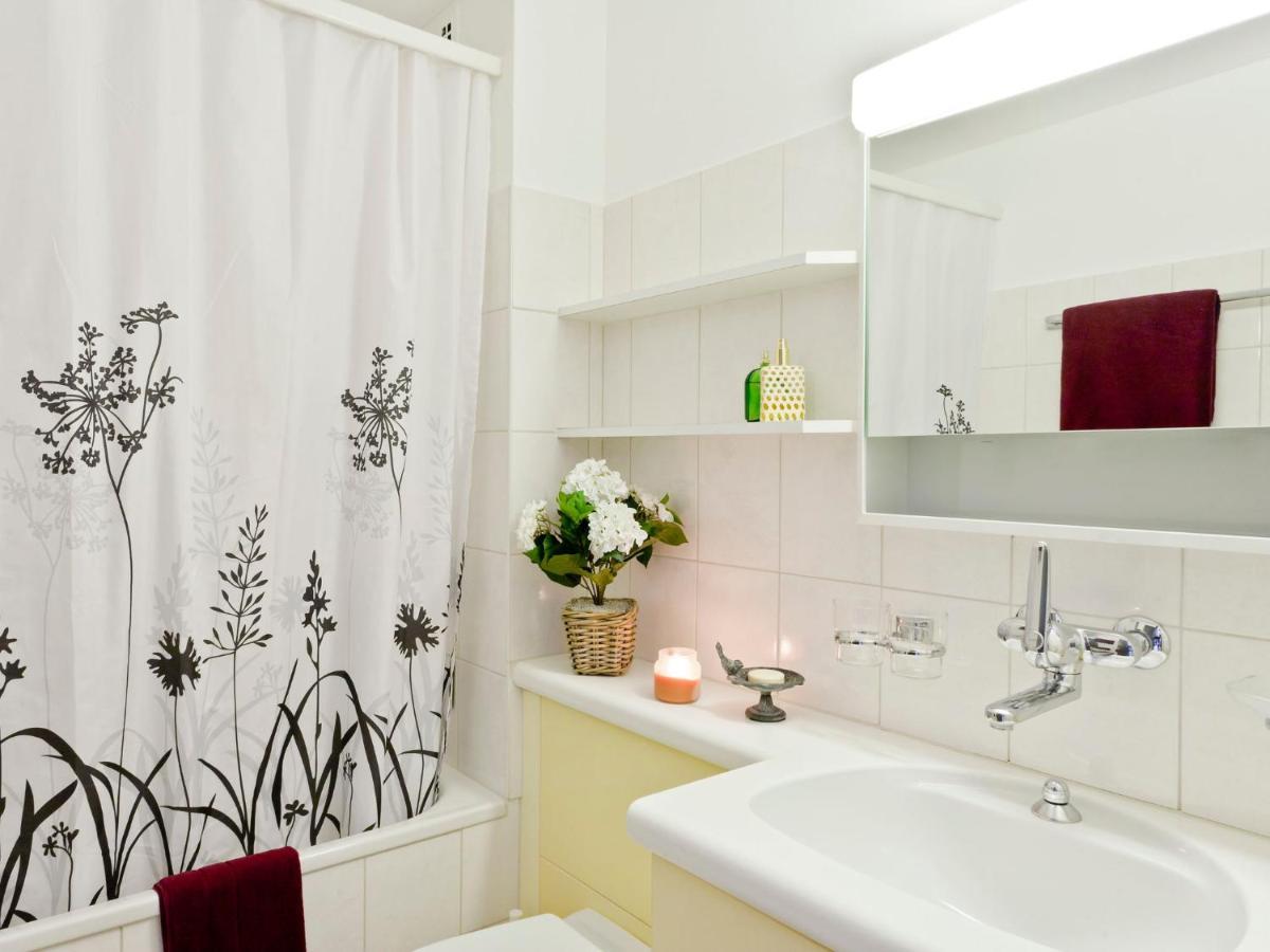 Apartment Double Room-4 By Interhome อัสโกนา ภายนอก รูปภาพ